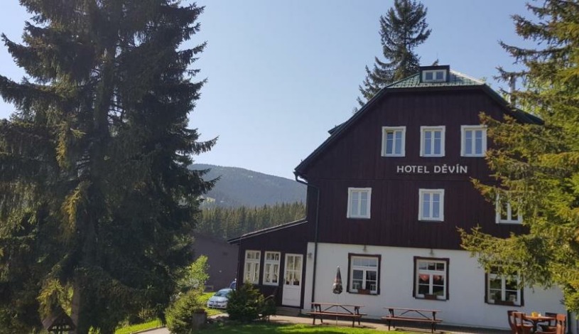 Hotel Děvín Pec pod Sněžkou